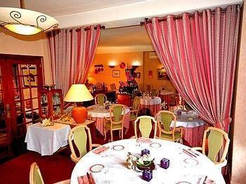 Hotel La Chaum'Yerres Chaumes-en-Brie Exterior foto