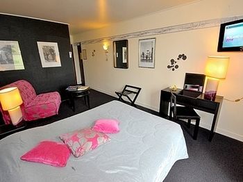 Hotel La Chaum'Yerres Chaumes-en-Brie Exterior foto